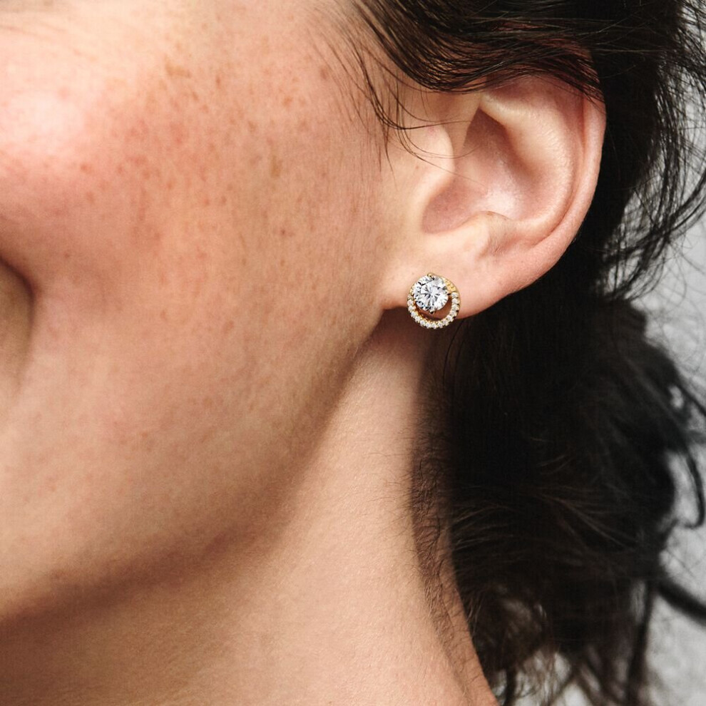 pandora-sparkling-round-halo-stud-earrings-261248c01-178782443.jpg